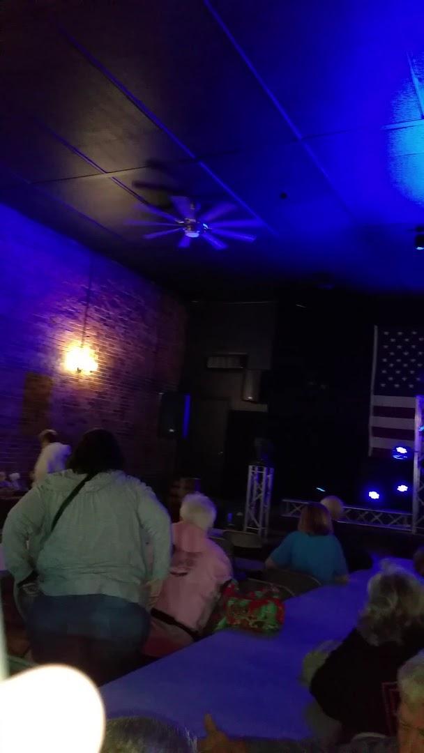 Locals Bar & Restaurant